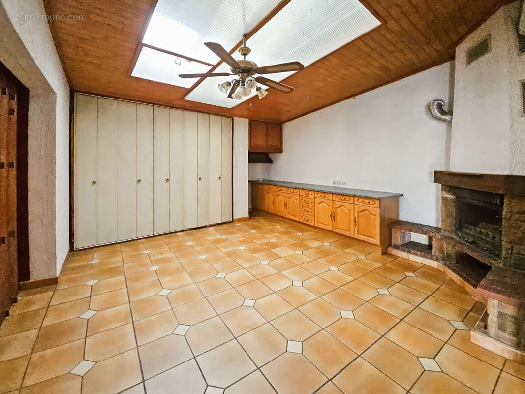 Maison à VILLENAVE-D'ORNON