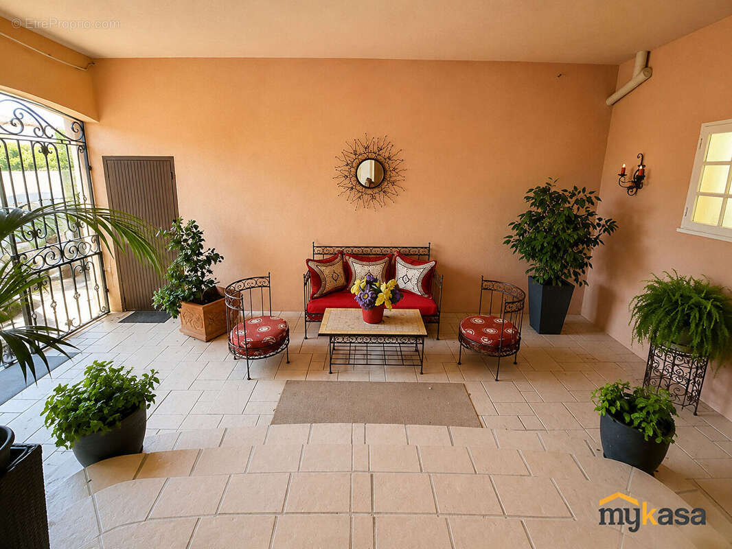 Maison Martigues  6 pièce(s) 218m2 - photo 8
