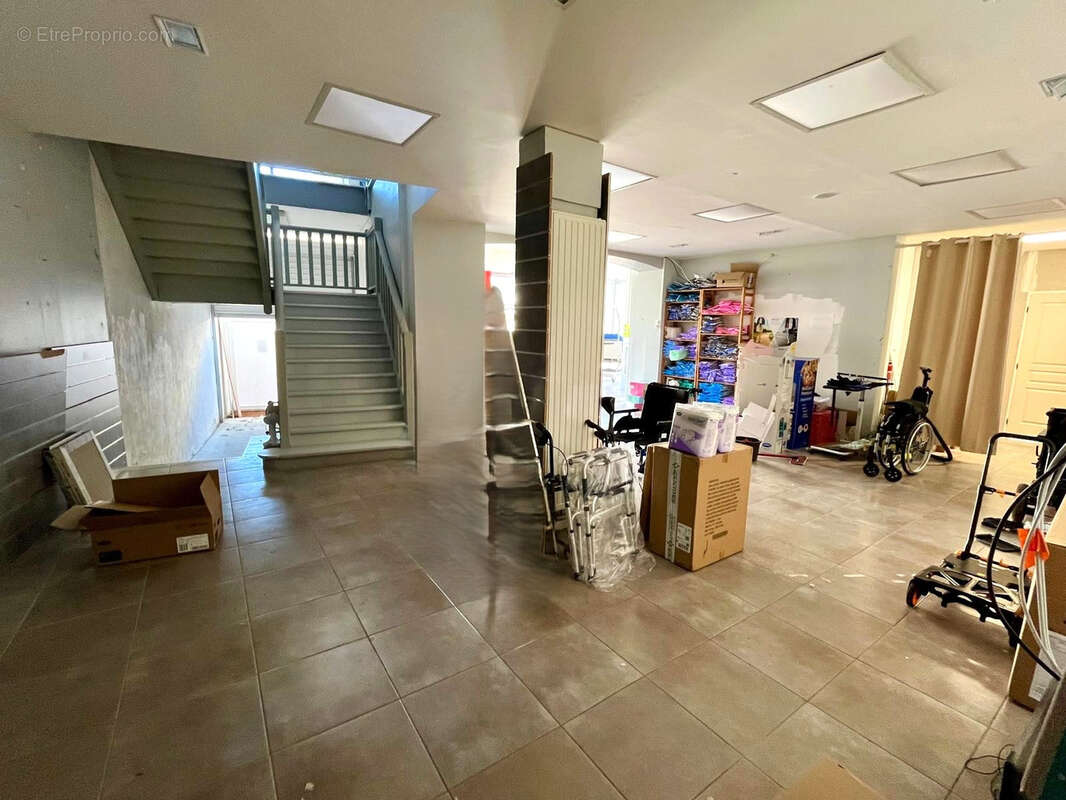 Commerce à LOUVIERS