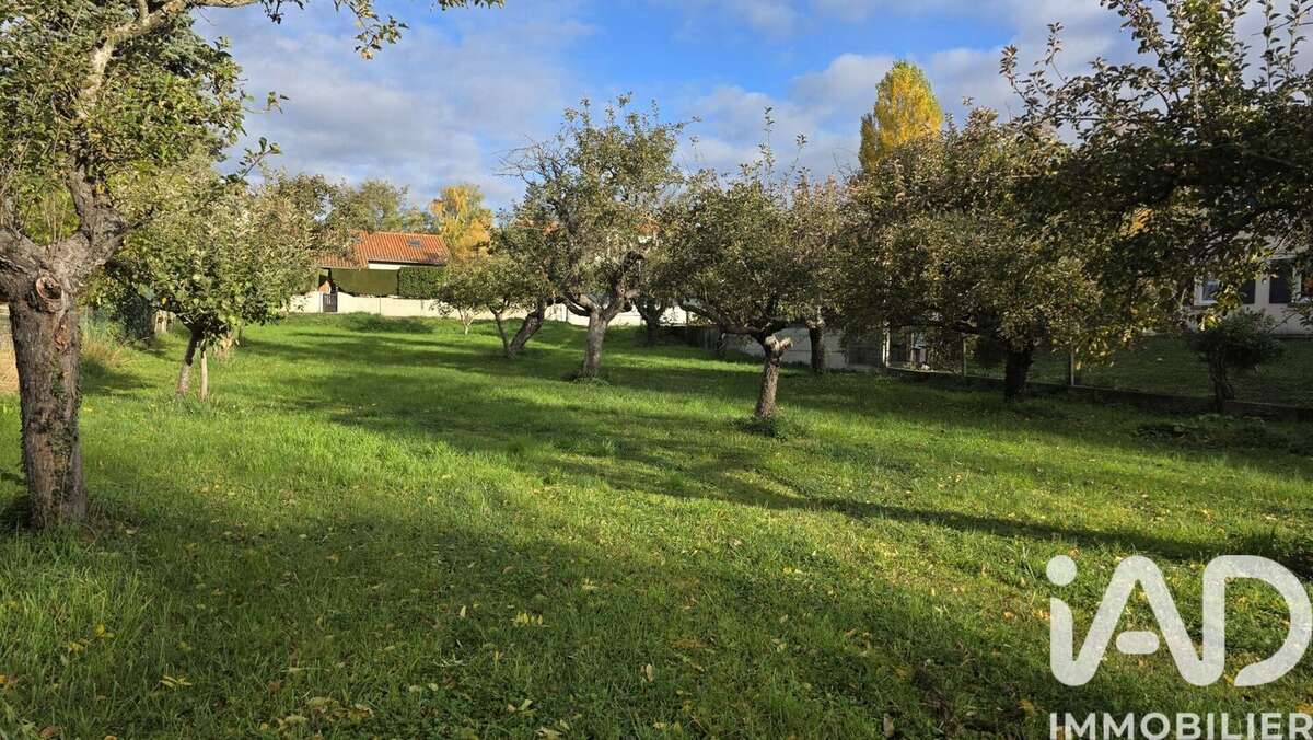 Photo 2 - Terrain à RIOM