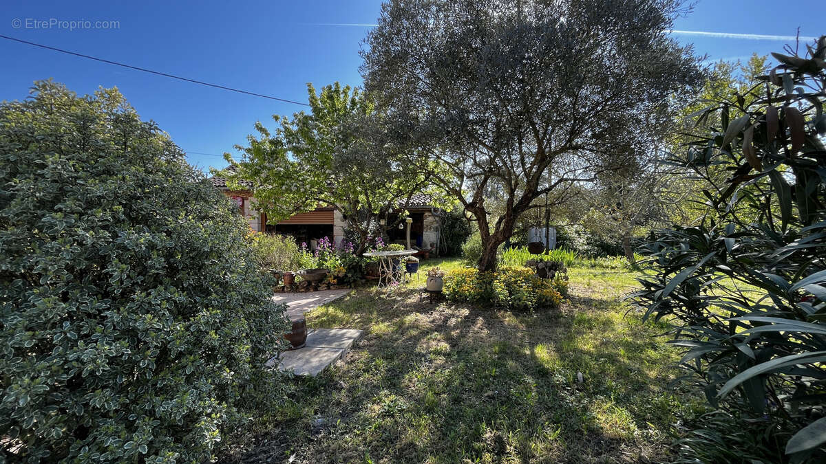 Maison à VILLAMBLARD