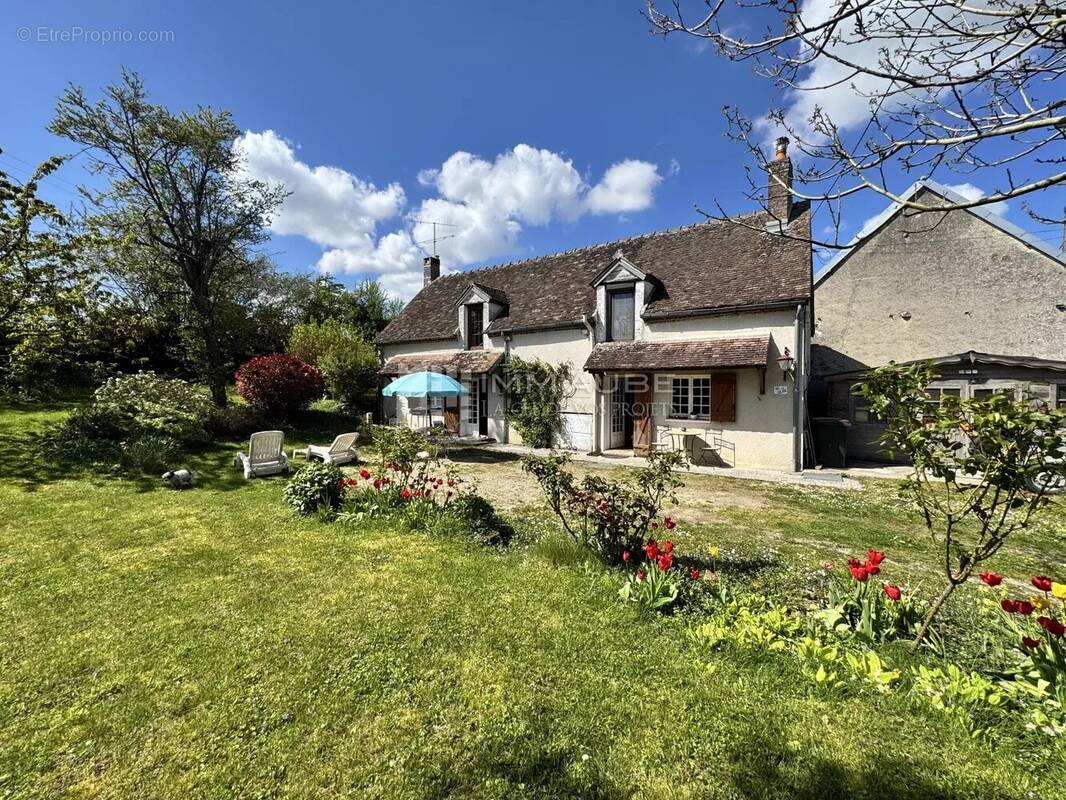 Maison à NOGENT-SUR-SEINE