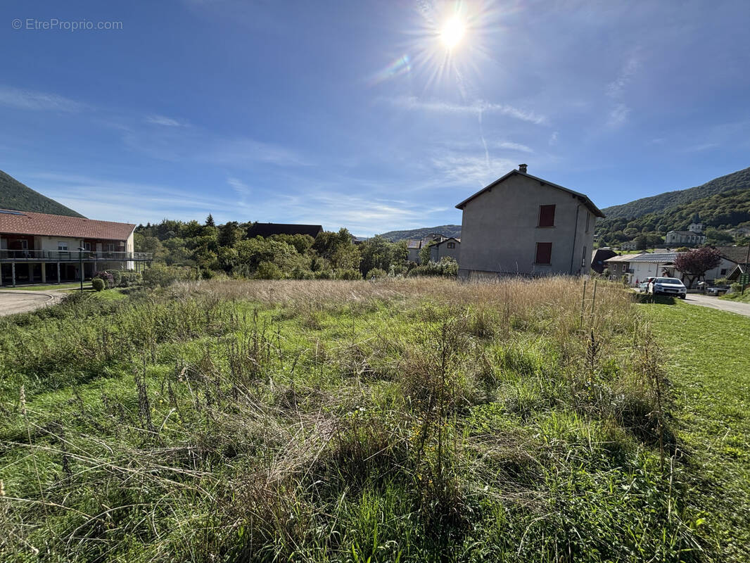 Terrain à CHAMPFROMIER