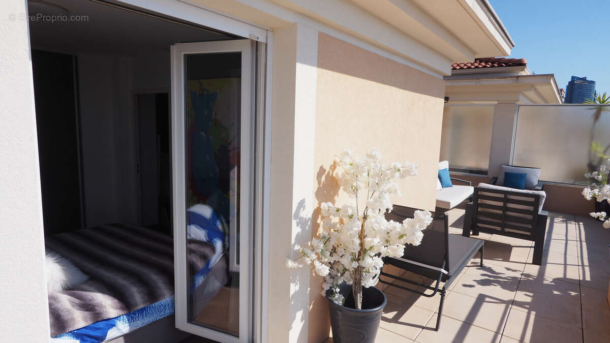 Appartement à BEAUSOLEIL