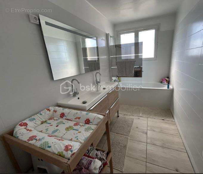 Maison à SAINT-MEMMIE