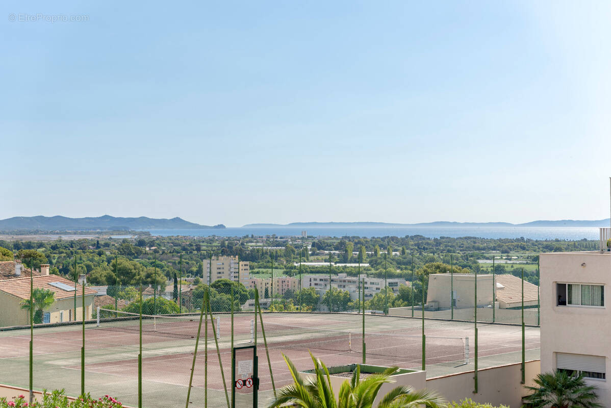 Appartement à HYERES