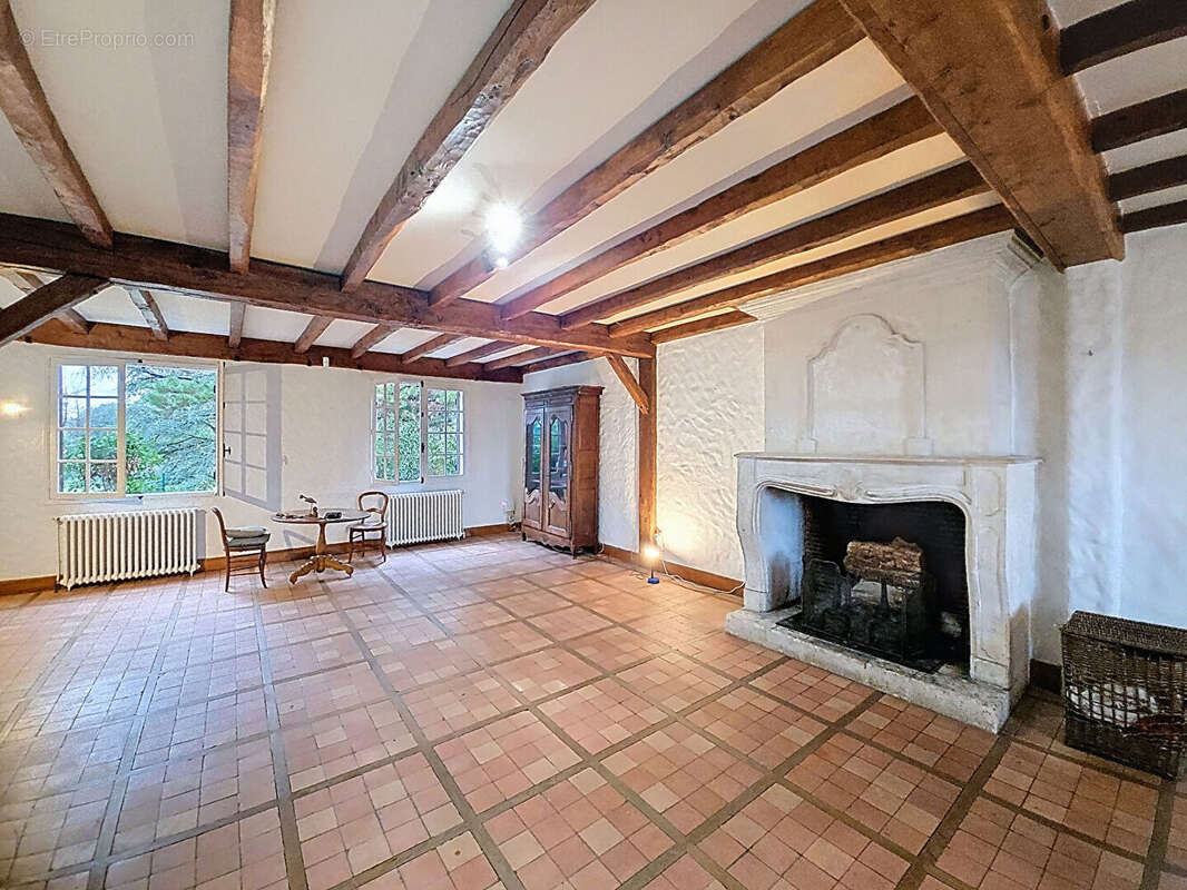 Maison à LES BILLAUX