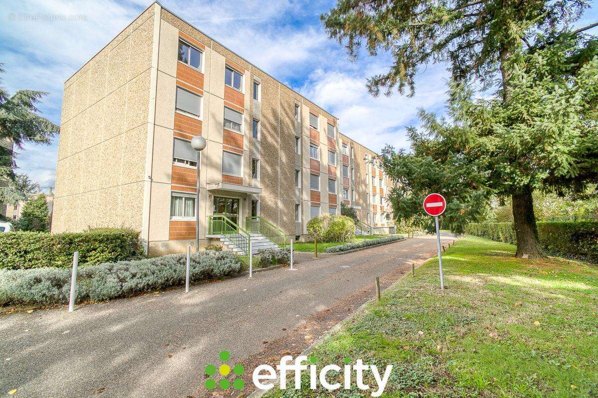 Appartement à BRON