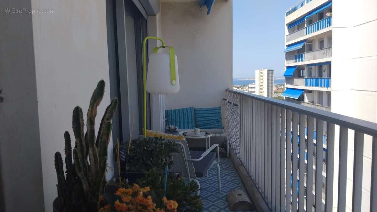 Appartement à MARSEILLE-9E