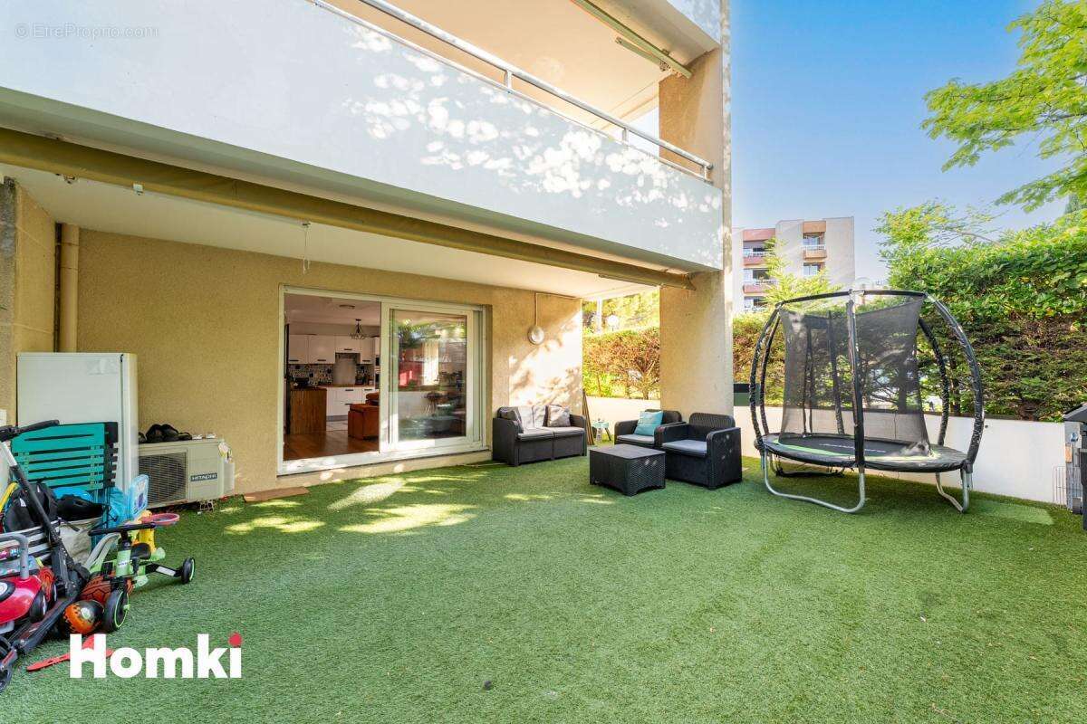 Appartement à MARSEILLE-8E