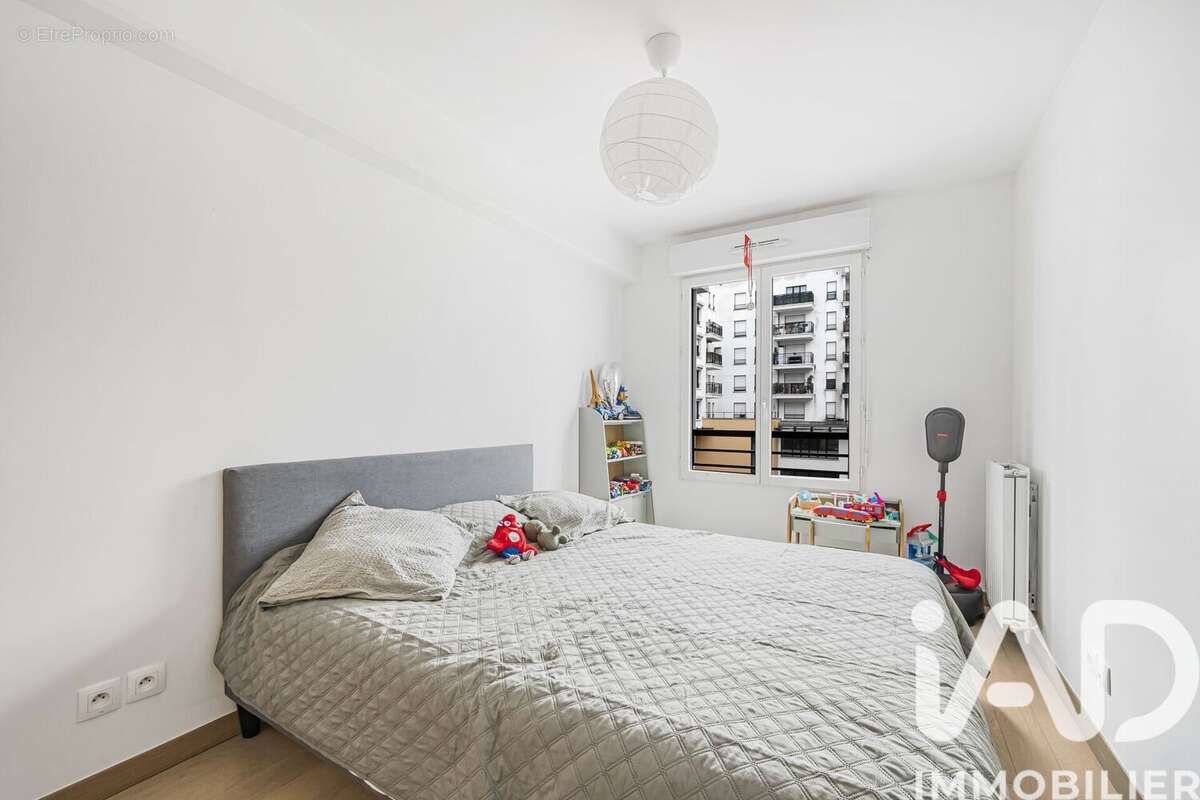 Photo 6 - Appartement à SURESNES