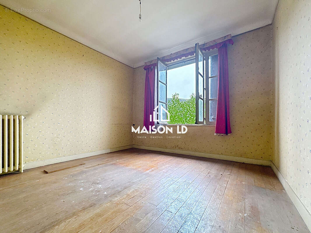 Maison à AUNAY-SUR-ODON