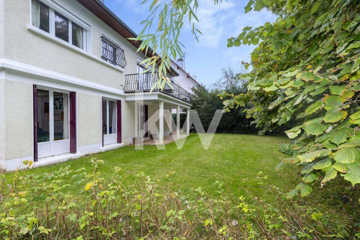 Maison 142 m² à Le Pecq  - photo 4