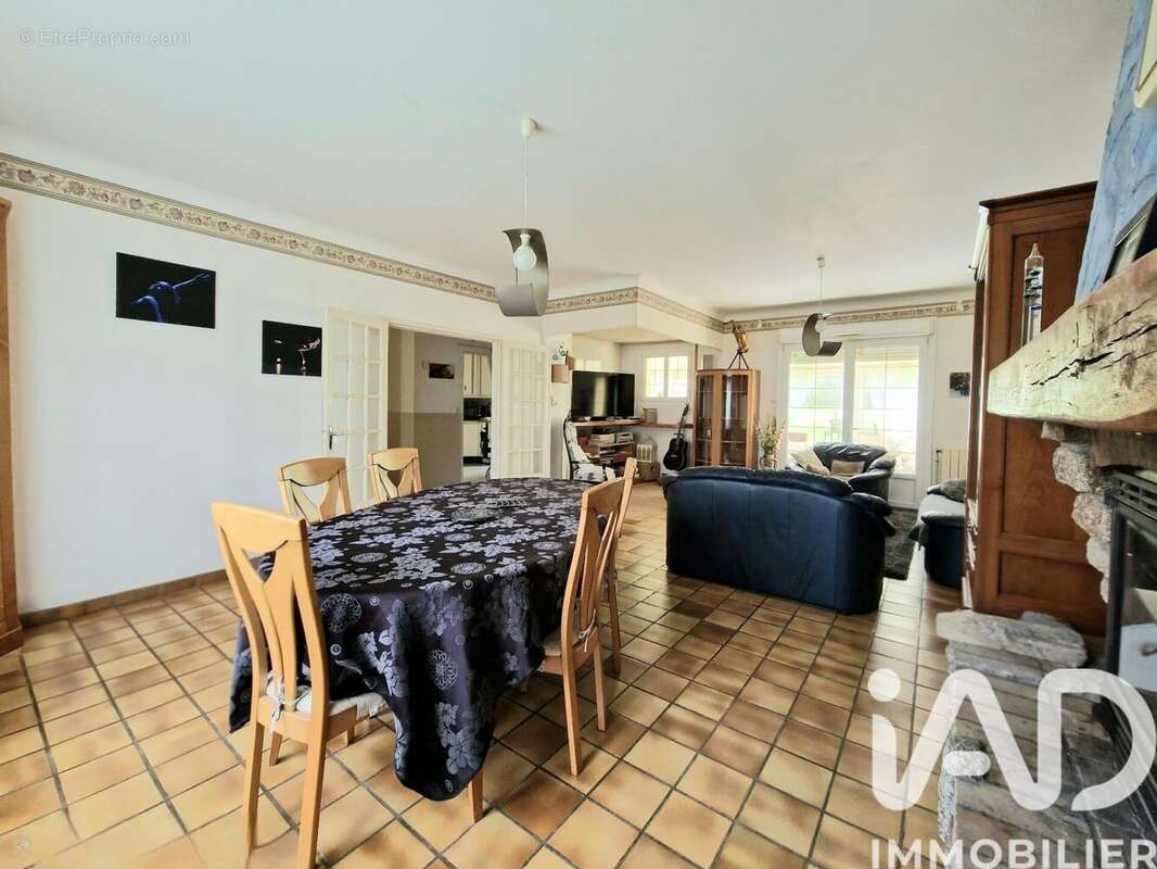 Photo 2 - Maison à PLESSE