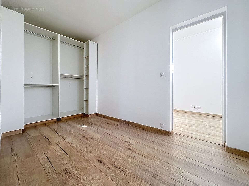 Appartement à VILLIERS-SUR-MARNE