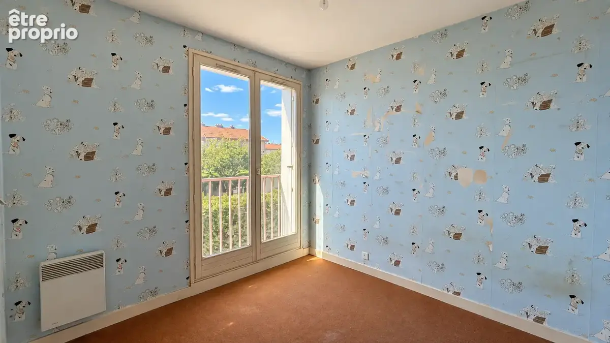 Appartement 3 chambres - Cave - Stationnement privatif en sous-sol - photo 6