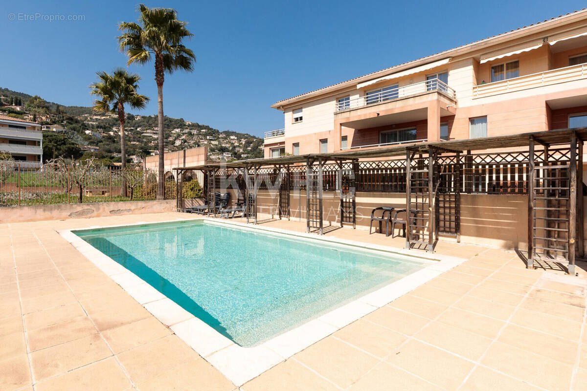 Appartement à MANDELIEU-LA-NAPOULE
