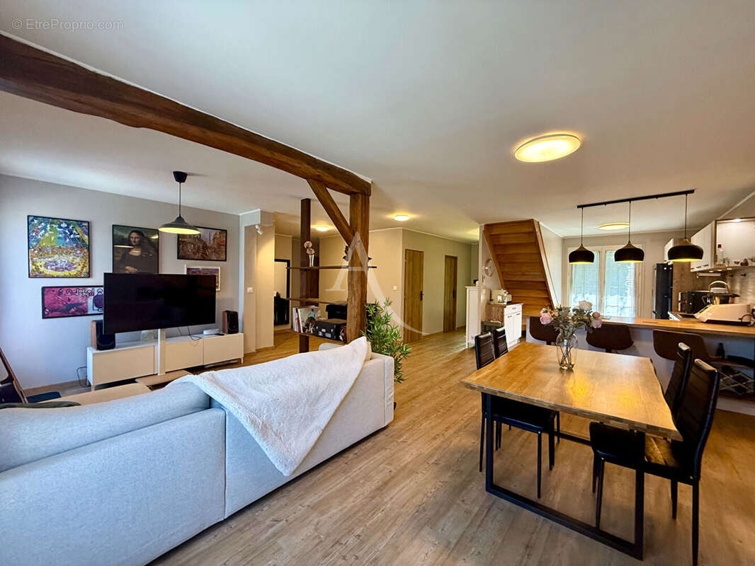 Maison à LUCE