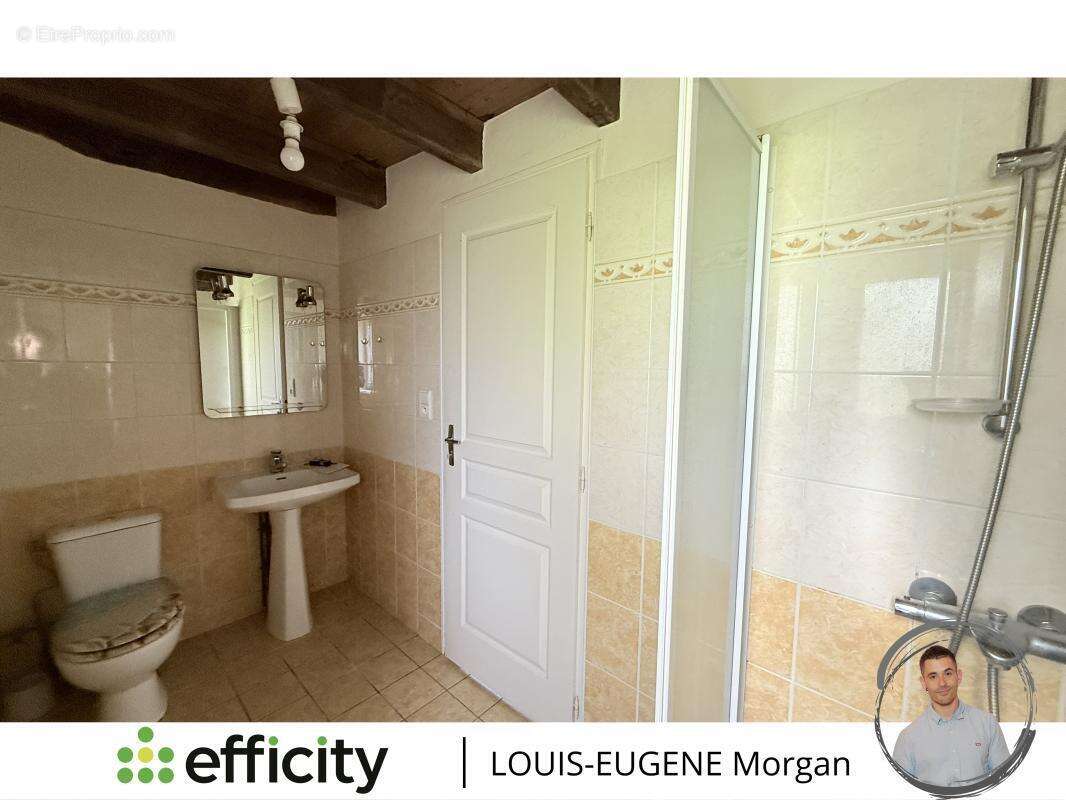 Maison à LA CHAPELLE-BATON