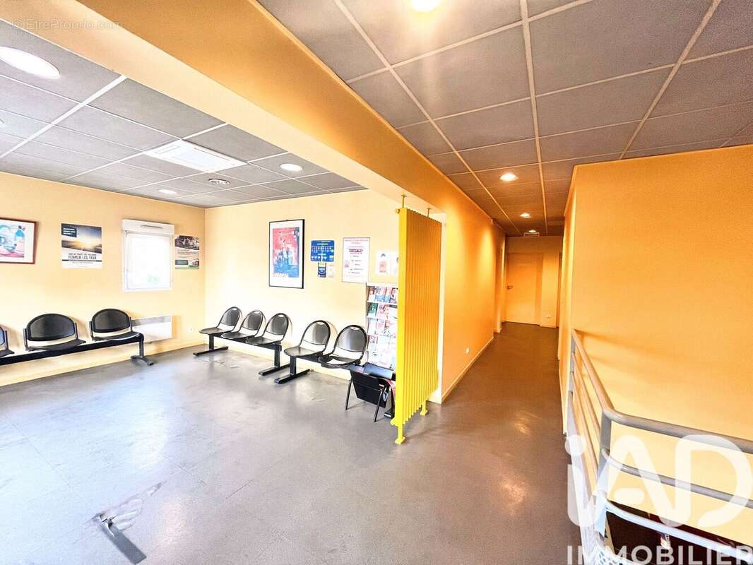 Photo 4 - Commerce à FOSSES