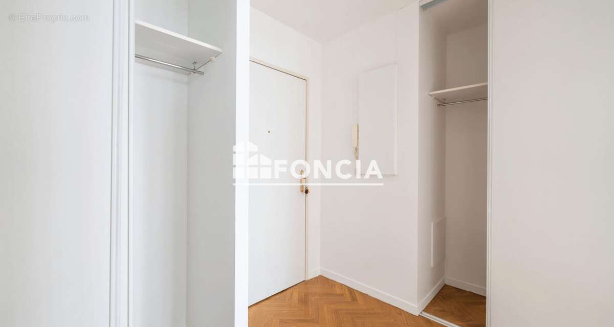 Appartement à PARIS-19E