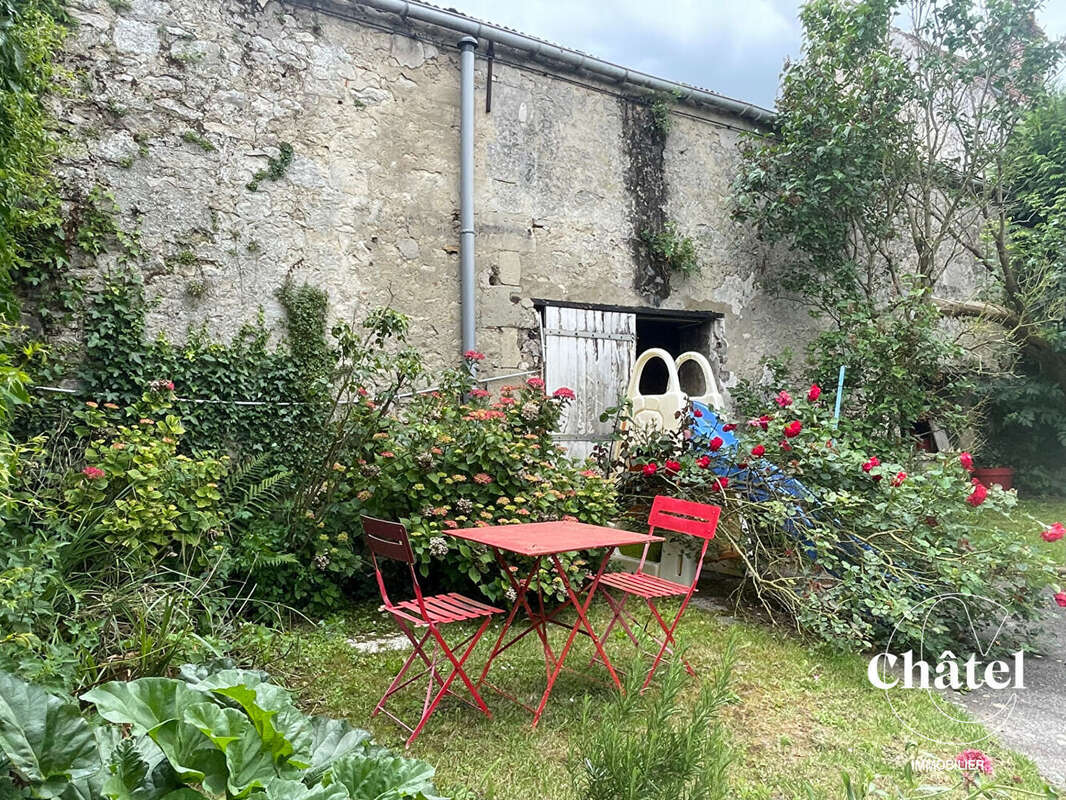 Maison à BARBERY