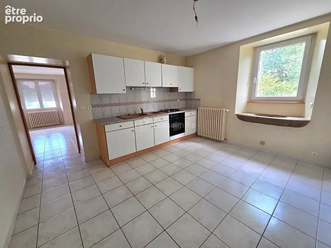 Appartement à MAICHE