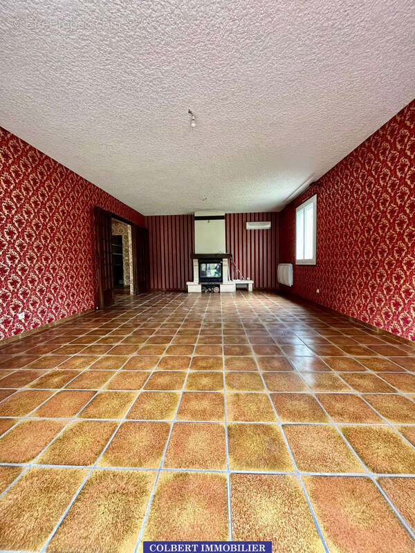 Maison à MONETEAU