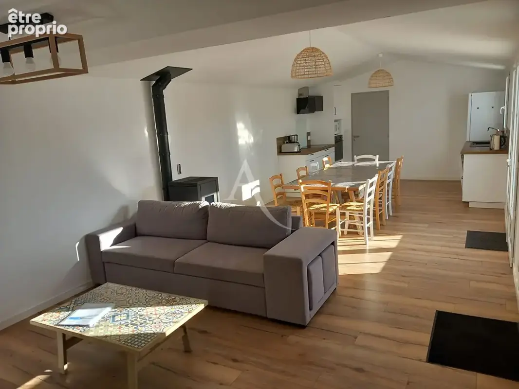 Maison L Epine dans une impasse, proche du port. - photo 3