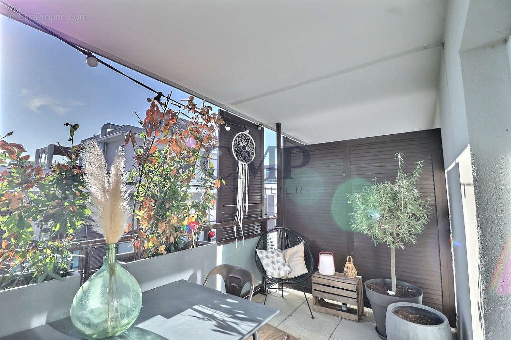 Appartement à CASTELNAU-LE-LEZ