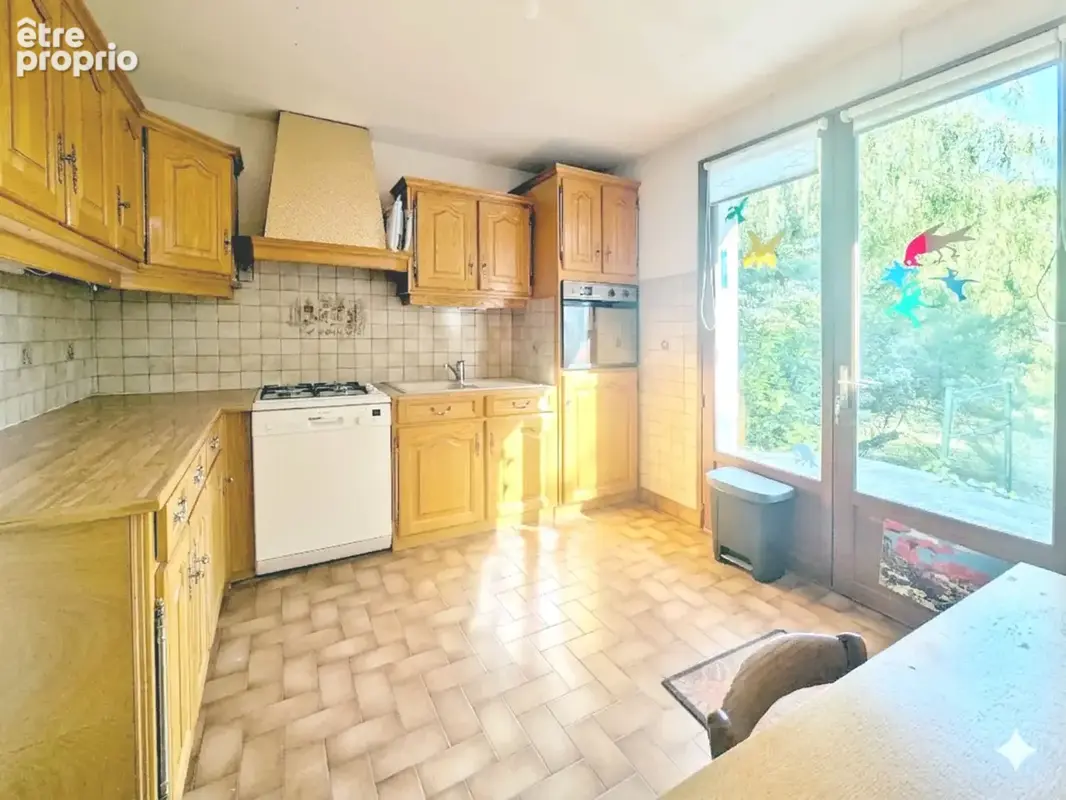 Maison 4P de plain-pied avec ss-sol total, sur 790m2 de terain arboré - photo 7