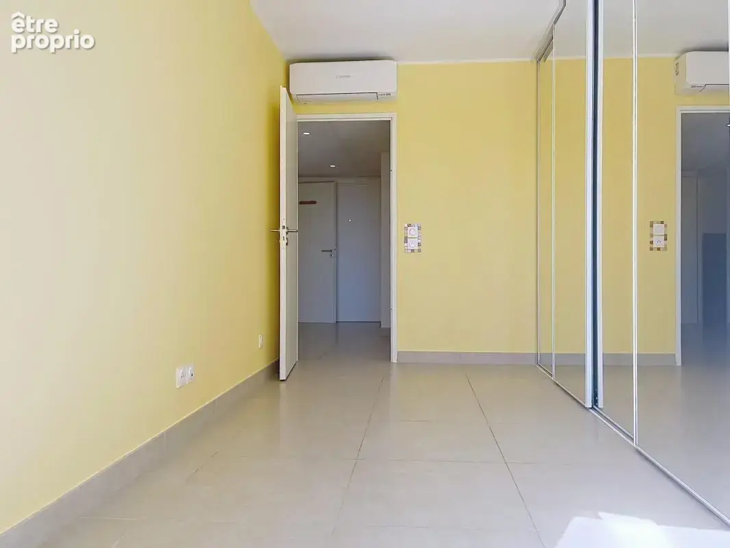 Appartement Villeneuve Les Avignon 4 pièce(s) 89m2 - photo 5