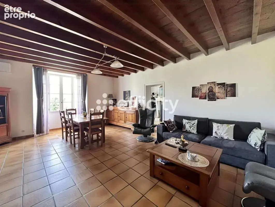 Maison 3 pièces 124 m² à vendre à Mortagne-Sur-Gironde (17120) - photo 5