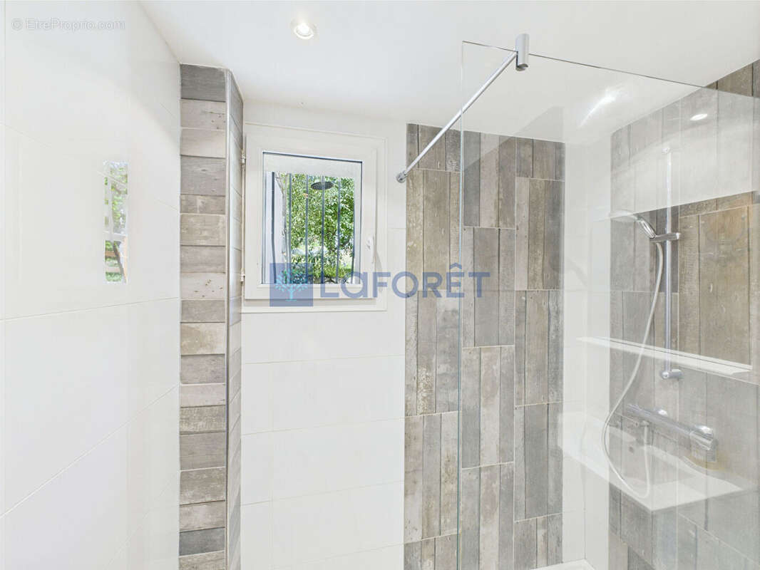 Maison à BELVEDERE-CAMPOMORO