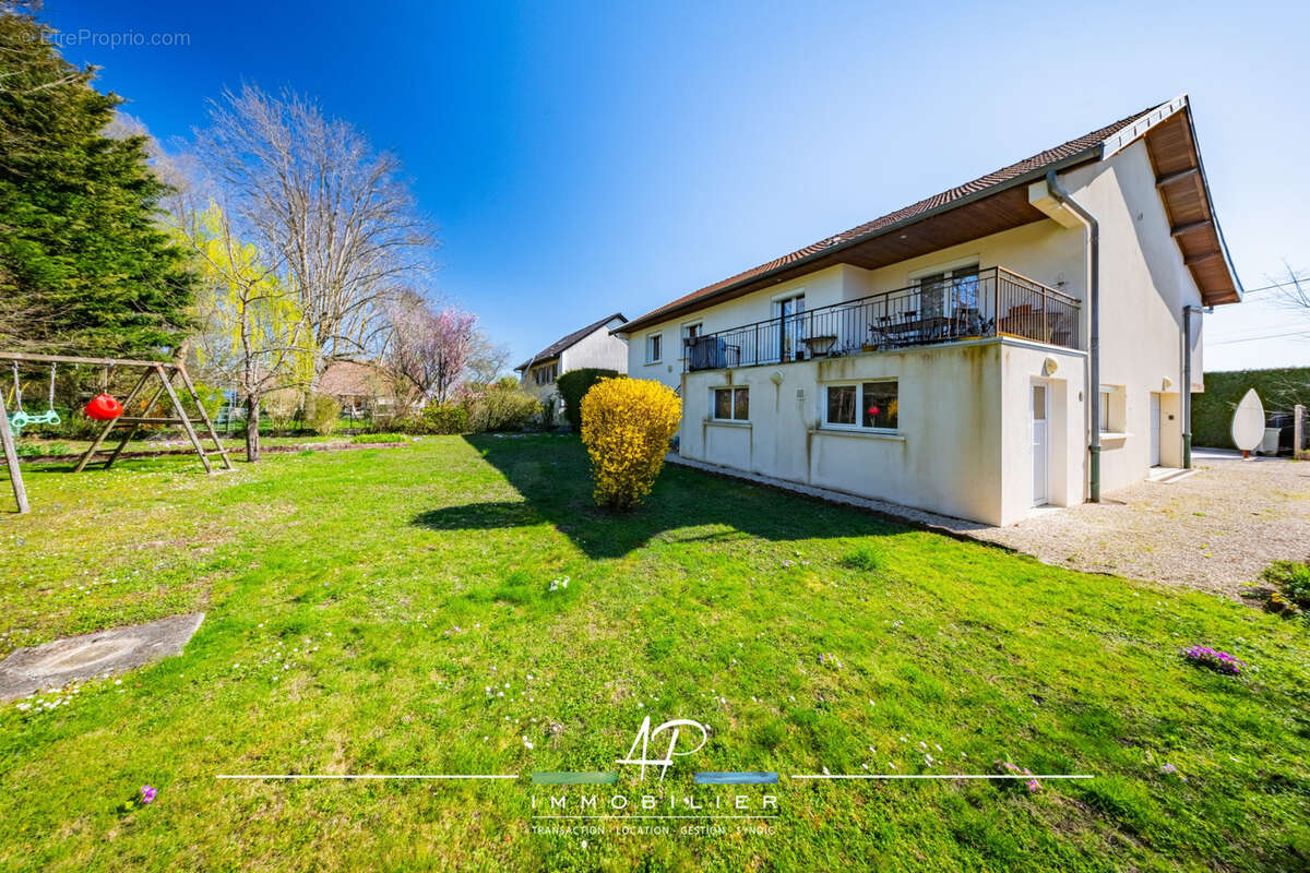 Maison familiale 147 m2   Terrain 985 m2 avec piscine   Clénay (21490) - photo 19