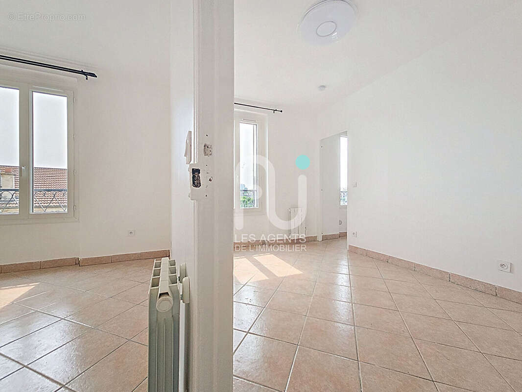 Appartement à CLICHY