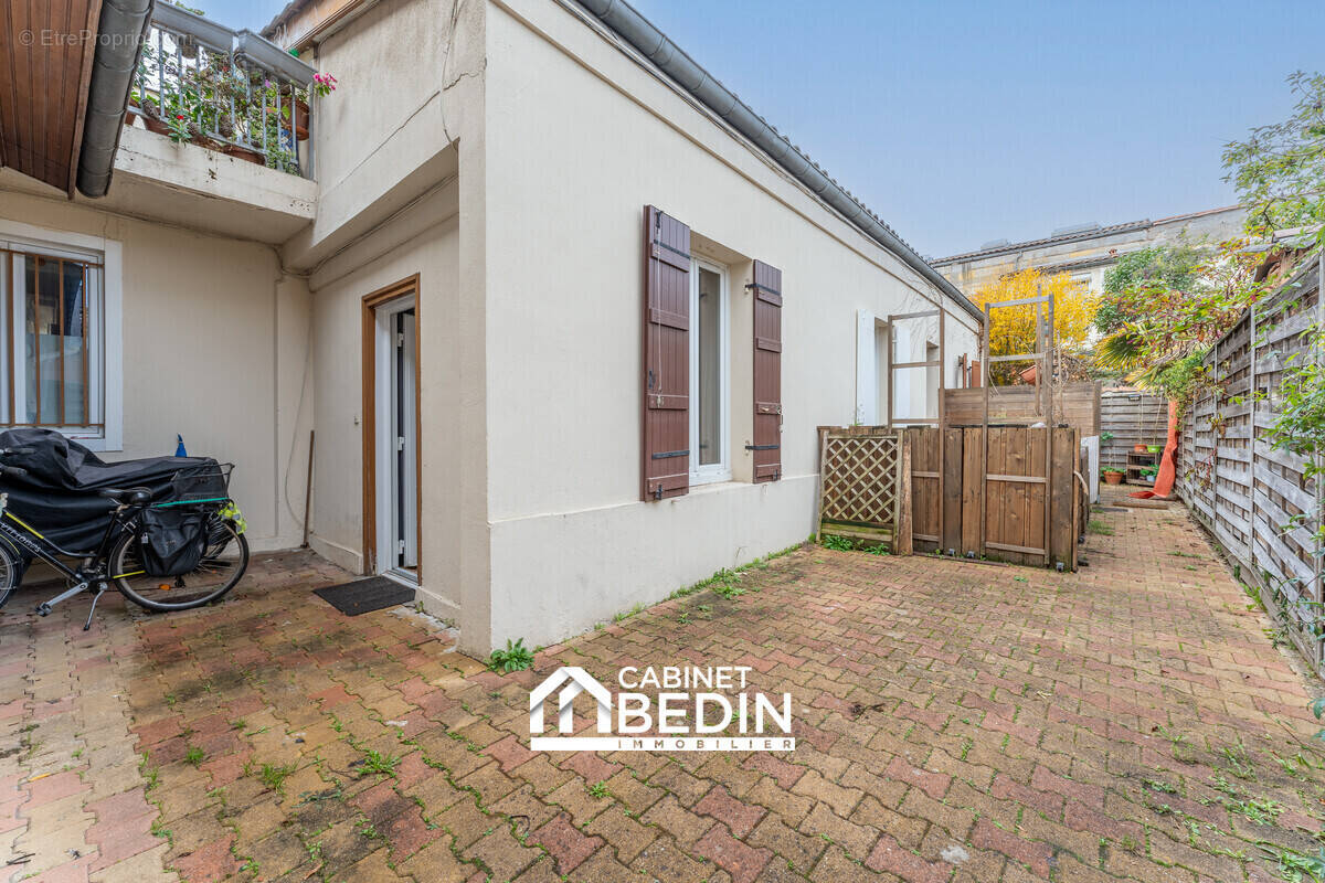 Appartement à BORDEAUX