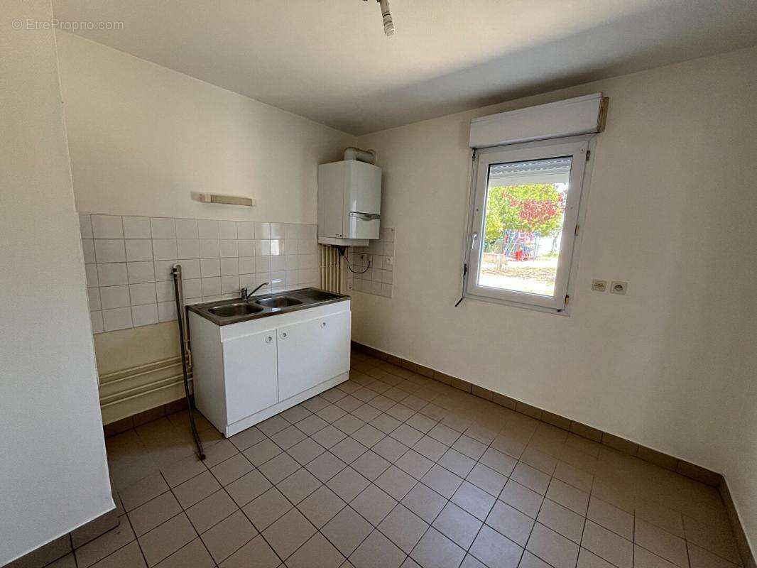 Montreuil-Juigné - T3 en duplex - photo 6