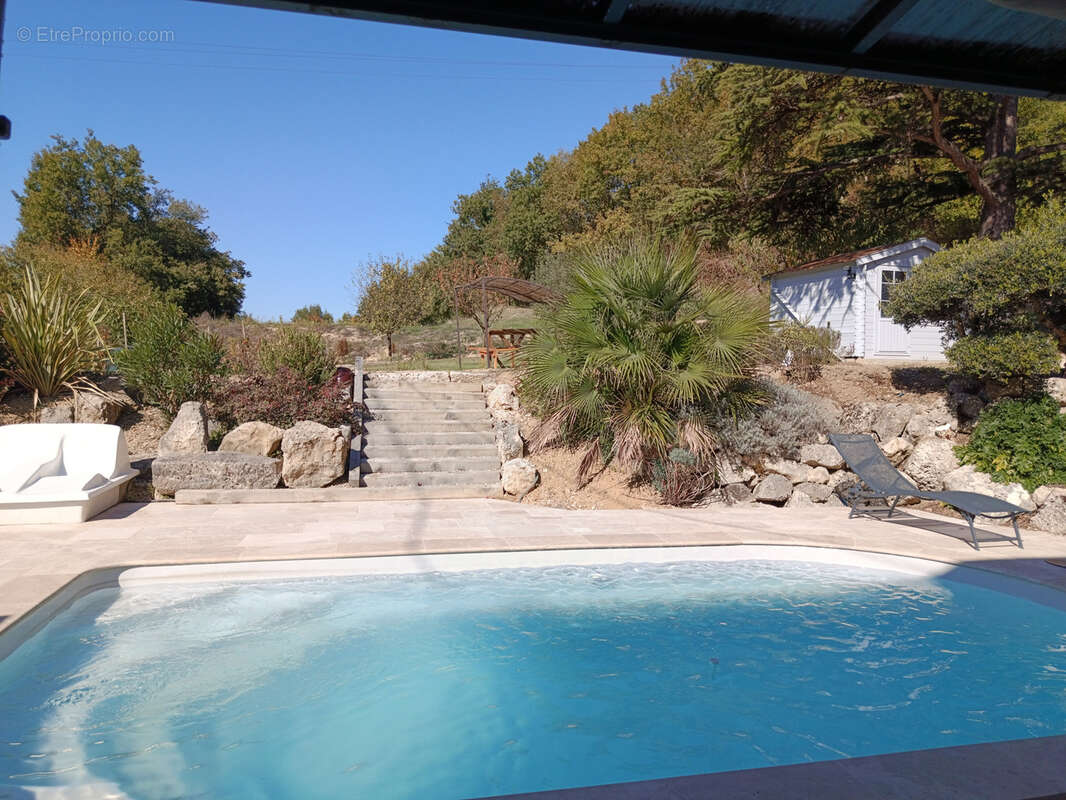 Maison à SAINTE-COLOMBE-EN-BRUILHOIS