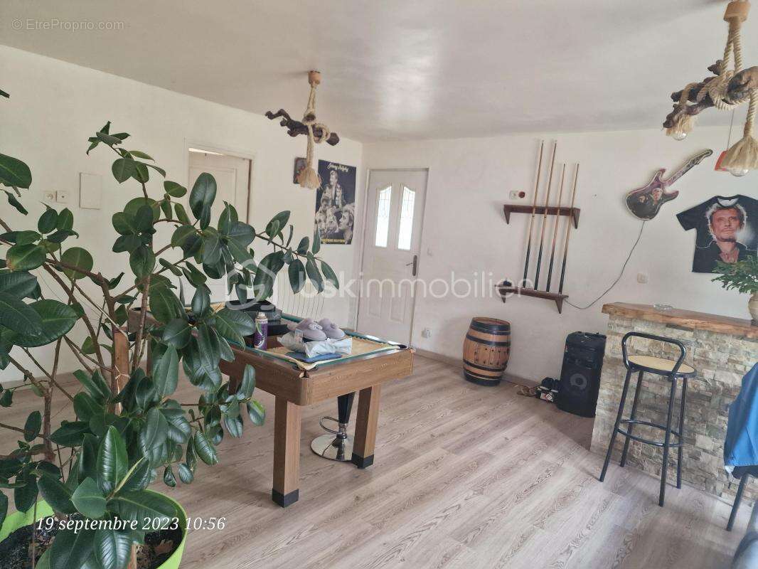 Maison à CHAMPIGNY-LE-SEC