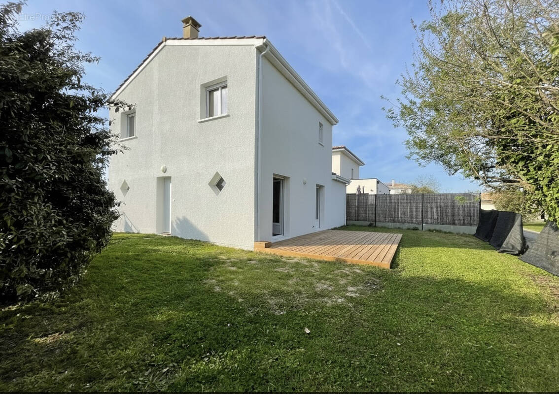 Maison à MERIGNAC