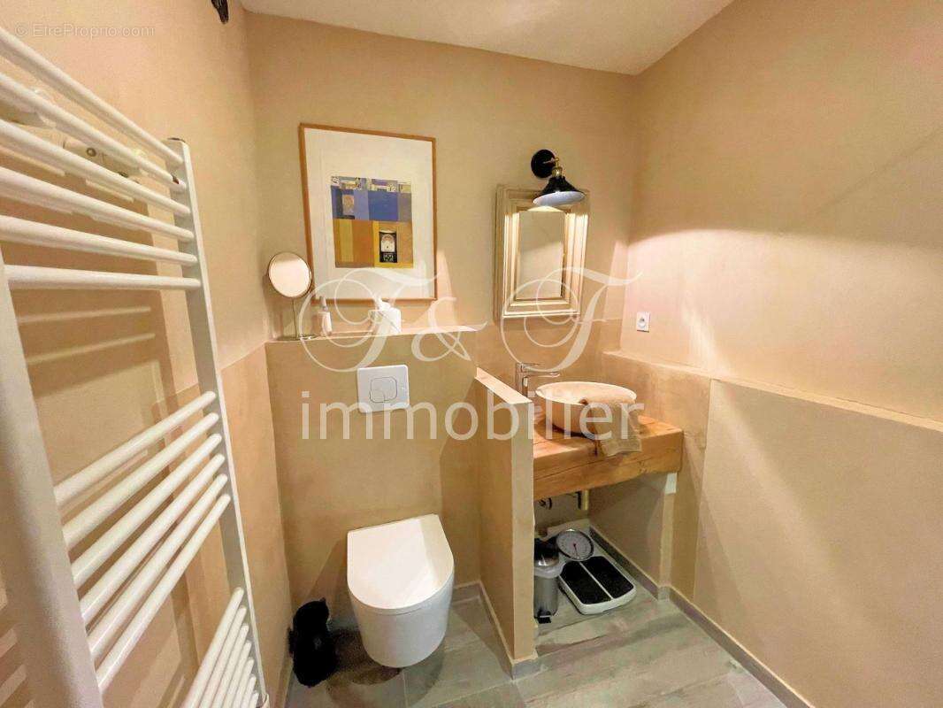 Maison à SAINT-MARTIN-DE-CASTILLON