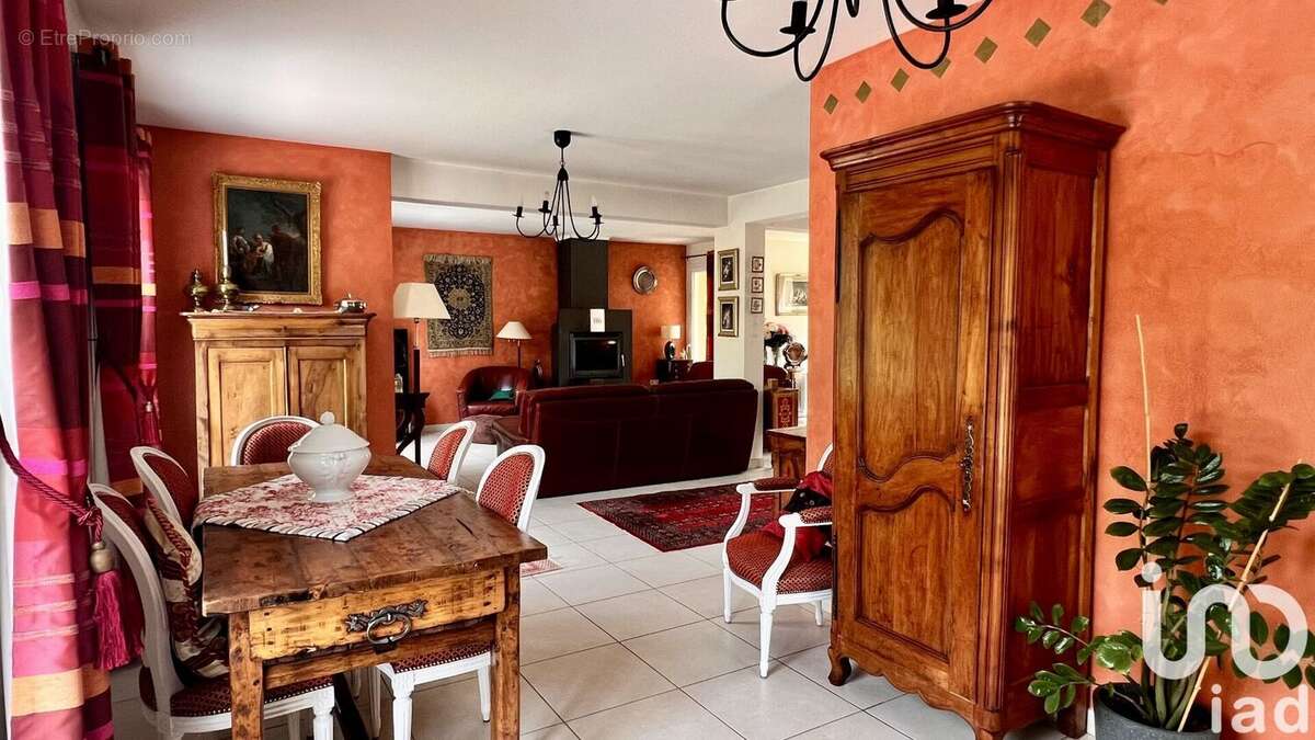 Photo 2 - Maison à BOISSY-LE-CHATEL