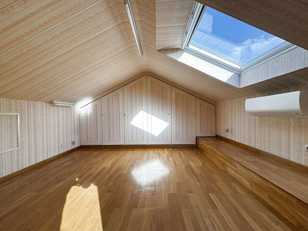 Belle maison individuelle  à Saint-Witz avec jardin et garage - photo 13