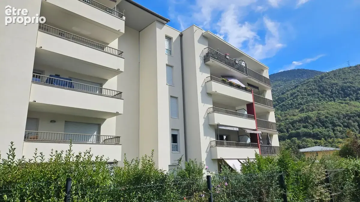 Appartement  3 pièce(s)Terrasse Cellier 2 Parkings - photo 6