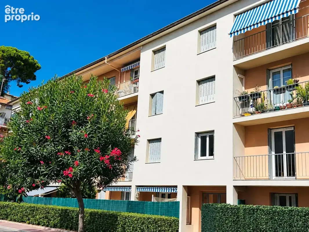 Valrose 4 Pièces avec balcons et parking - photo 11