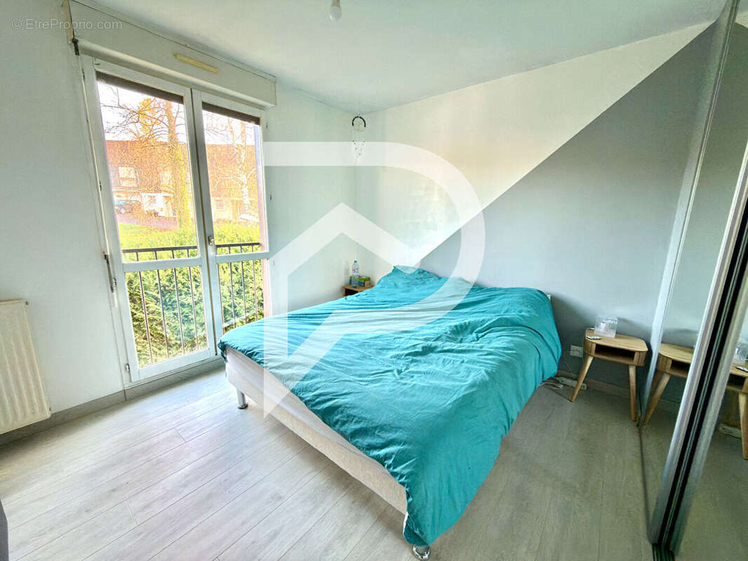 Maison à NEUILLY-SUR-SUIZE