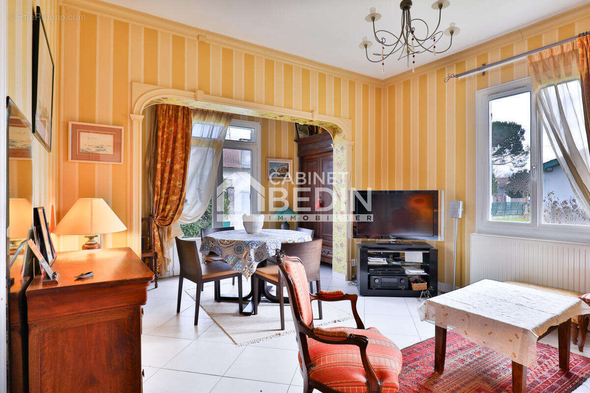 Maison à GUJAN-MESTRAS