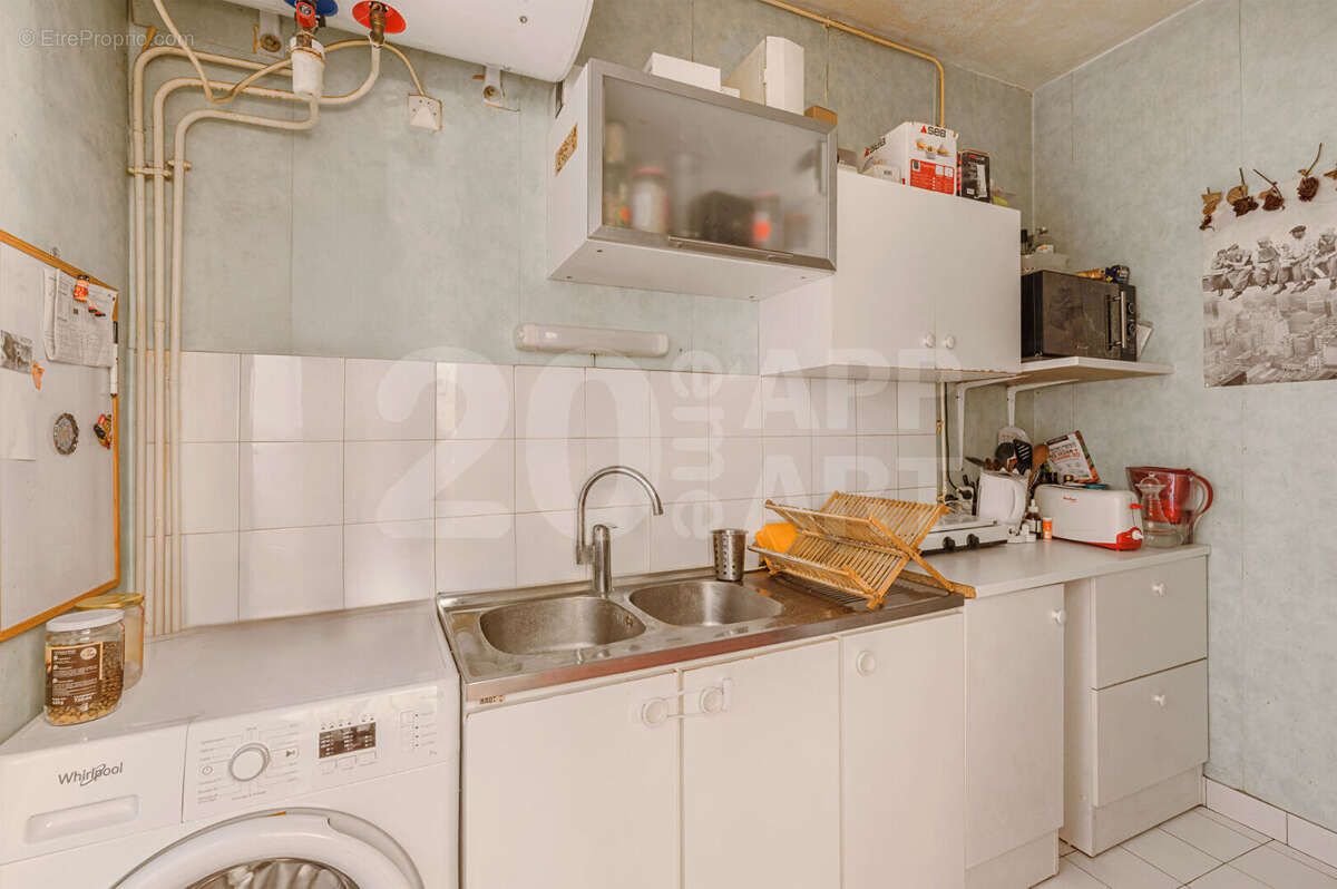 Appartement à PARIS-20E