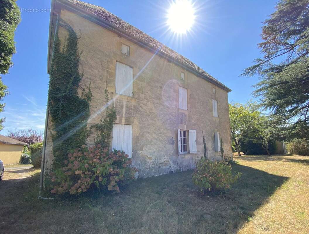 Maison 128 m² à Saint-Vincent-De-Cosse  - photo 2